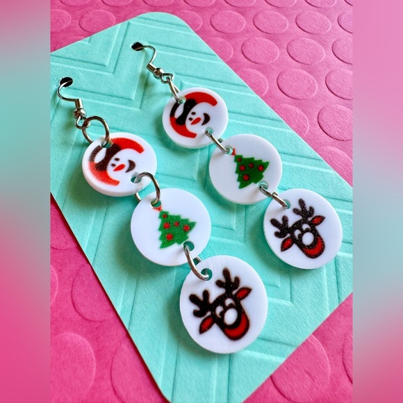 New Pillsbury Christmas Cookie Design Snowman, Tree, Reindeer Acrylic Earrings - Picture 1 of 3